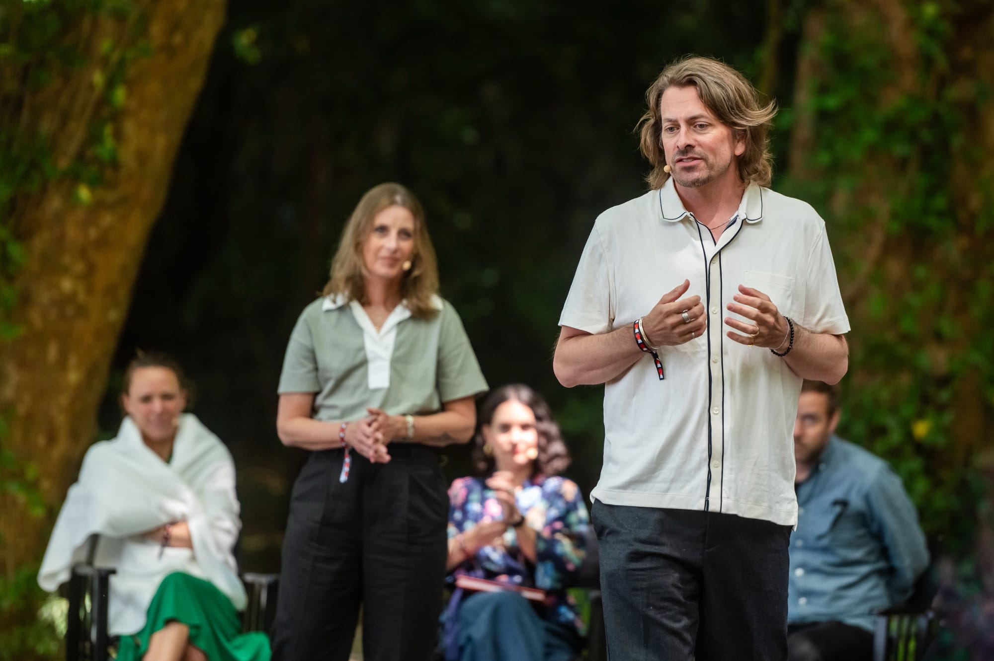 Helen and Dave Edwards speaking about AI and Intelligence at the House of Beautiful Business