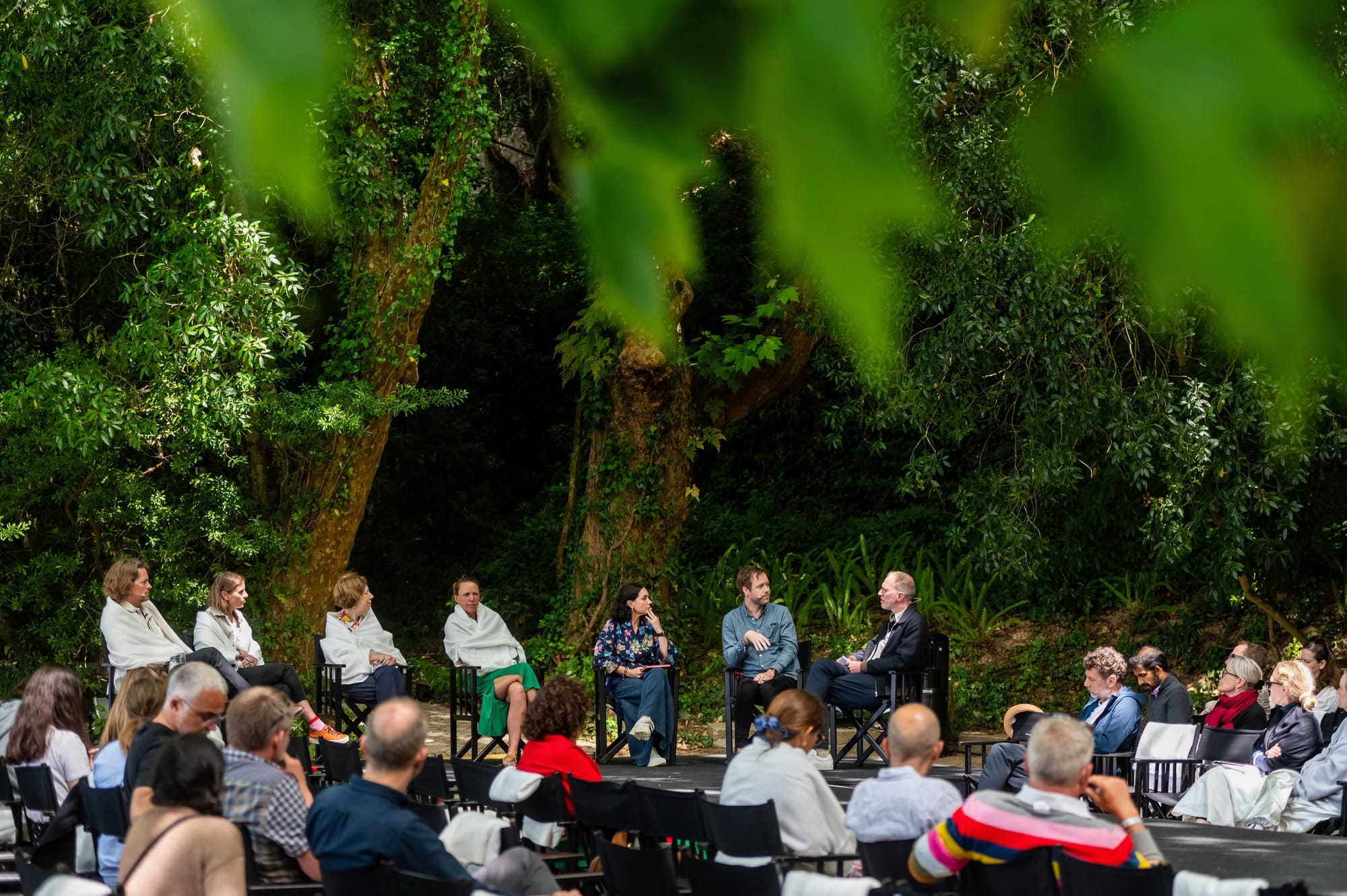 Helen and Dave Edwards speaking about AI and Intelligence at the House of Beautiful Business